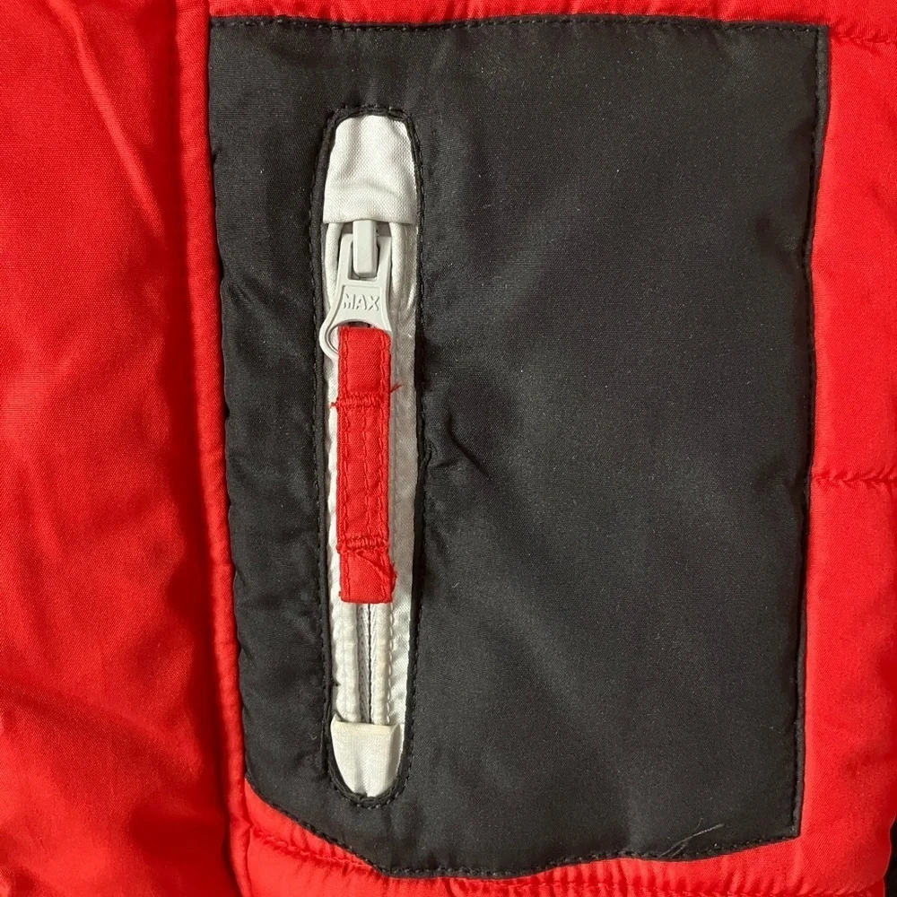 Osh Kosh B’gosh Kid’s Hooded Puffer Winter Coat, Size Small/4T, Red/Black